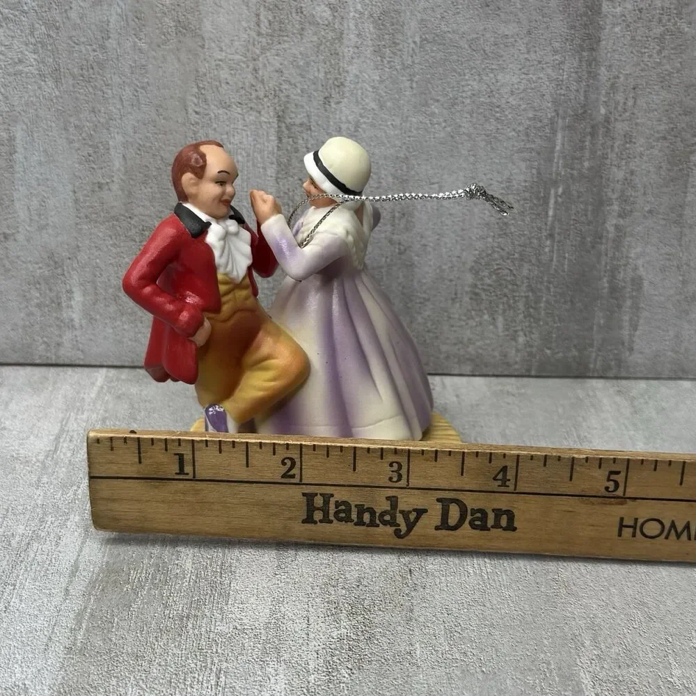 Curtis Publishing Norman Rockwell Inspired 2008 Christmas Ornament Man Woman - Picture 3 of 13